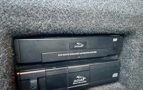 Jaguar XJR III (X350), 2000 год, 2 250 000 рублей, 20 фотография