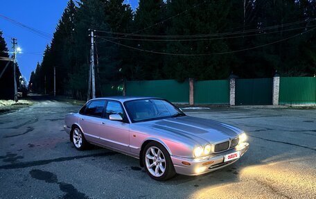 Jaguar XJR III (X350), 2000 год, 2 250 000 рублей, 39 фотография