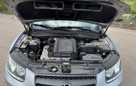 Hyundai Santa Fe III рестайлинг, 2006 год, 1 250 000 рублей, 26 фотография