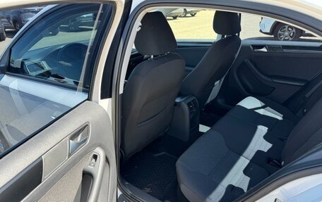 Volkswagen Jetta VI, 2014 год, 970 000 рублей, 11 фотография