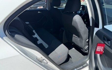 Volkswagen Jetta VI, 2014 год, 970 000 рублей, 12 фотография