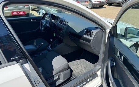 Volkswagen Jetta VI, 2014 год, 970 000 рублей, 13 фотография