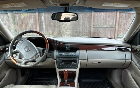 Cadillac DeVille VIII, 2002 год, 1 500 000 рублей, 5 фотография