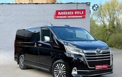 Toyota HiAce H300, 2020 год, 6 500 000 рублей, 1 фотография