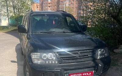 Mitsubishi Pajero III рестайлинг, 2000 год, 700 000 рублей, 1 фотография