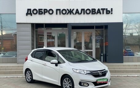 Honda Fit III, 2019 год, 1 219 000 рублей, 1 фотография