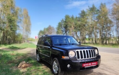 Jeep Liberty (Patriot), 2010 год, 830 000 рублей, 3 фотография