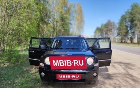 Jeep Liberty (Patriot), 2010 год, 830 000 рублей, 11 фотография