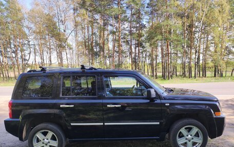 Jeep Liberty (Patriot), 2010 год, 830 000 рублей, 33 фотография