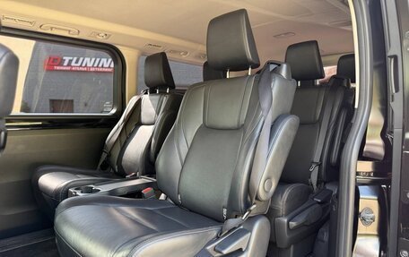 Toyota HiAce H300, 2020 год, 6 500 000 рублей, 11 фотография