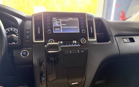 Toyota HiAce H300, 2020 год, 6 500 000 рублей, 19 фотография