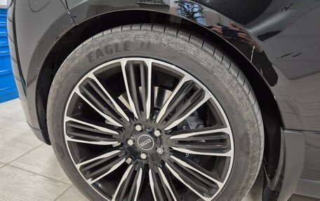 Land Rover Range Rover IV рестайлинг, 2018 год, 10 700 000 рублей, 8 фотография