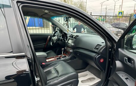 Toyota Highlander III, 2010 год, 2 349 000 рублей, 13 фотография