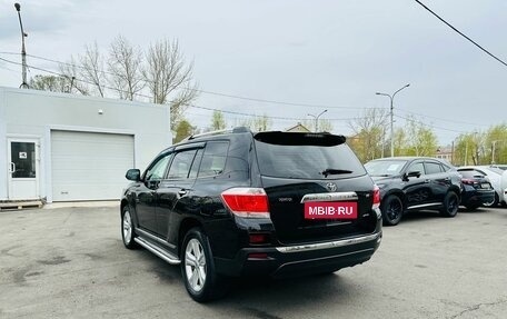 Toyota Highlander III, 2010 год, 2 349 000 рублей, 8 фотография