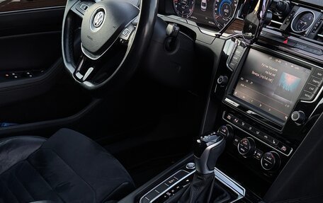 Volkswagen Passat B8 рестайлинг, 2016 год, 2 280 000 рублей, 11 фотография