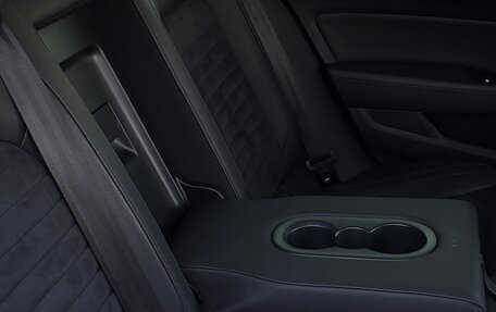 Volkswagen Passat B8 рестайлинг, 2016 год, 2 280 000 рублей, 16 фотография