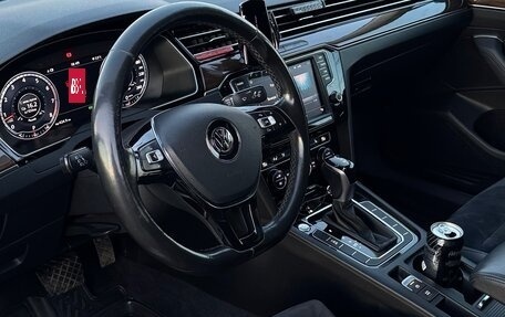 Volkswagen Passat B8 рестайлинг, 2016 год, 2 280 000 рублей, 22 фотография