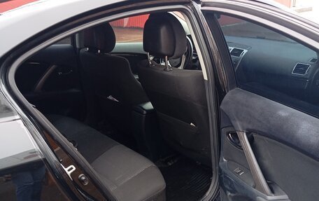 Toyota Avensis III рестайлинг, 2012 год, 1 100 000 рублей, 8 фотография