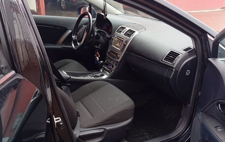 Toyota Avensis III рестайлинг, 2012 год, 1 100 000 рублей, 9 фотография