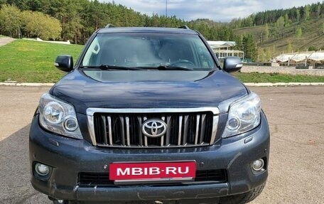 Toyota Land Cruiser Prado 150 рестайлинг 2, 2010 год, 2 150 000 рублей, 11 фотография