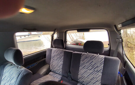 Toyota Land Cruiser Prado 90 рестайлинг, 1998 год, 1 100 000 рублей, 9 фотография