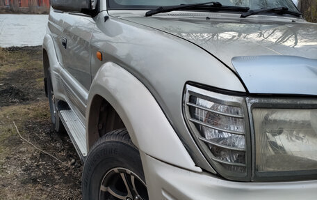 Toyota Land Cruiser Prado 90 рестайлинг, 1998 год, 1 100 000 рублей, 10 фотография