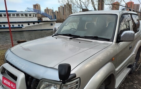Toyota Land Cruiser Prado 90 рестайлинг, 1998 год, 1 100 000 рублей, 11 фотография