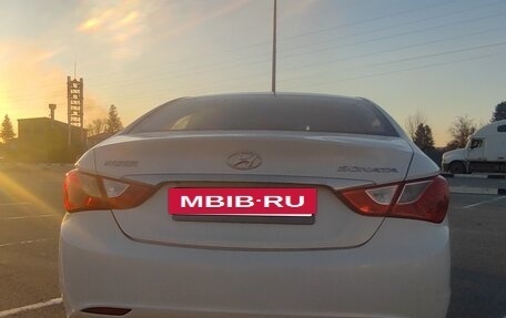 Hyundai Sonata VI, 2011 год, 1 240 000 рублей, 6 фотография