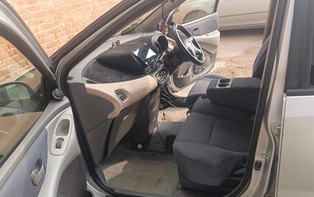 Nissan Tino, 1999 год, 250 000 рублей, 9 фотография