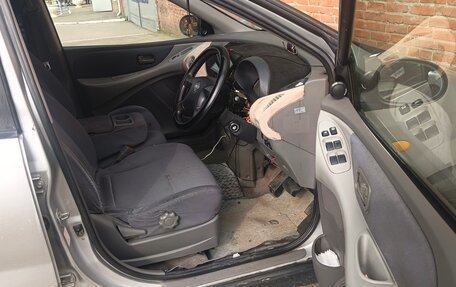 Nissan Tino, 1999 год, 250 000 рублей, 10 фотография