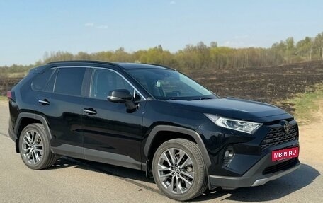 Toyota RAV4, 2022 год, 3 650 000 рублей, 14 фотография