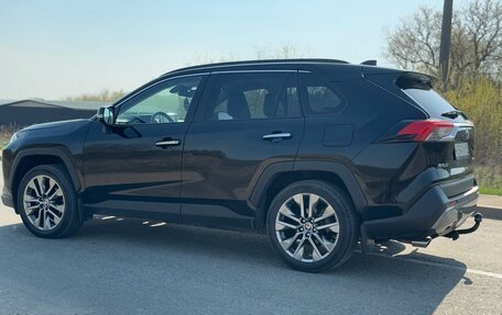 Toyota RAV4, 2022 год, 3 650 000 рублей, 22 фотография