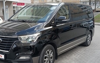 Hyundai H-1 II рестайлинг, 2019 год, 3 150 000 рублей, 1 фотография