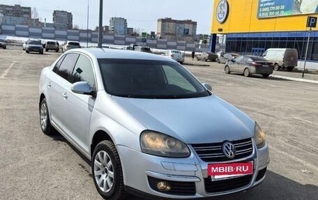 Volkswagen Jetta VI, 2006 год, 500 000 рублей, 21 фотография
