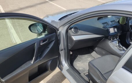 Mazda Axela, 2011 год, 1 100 000 рублей, 15 фотография