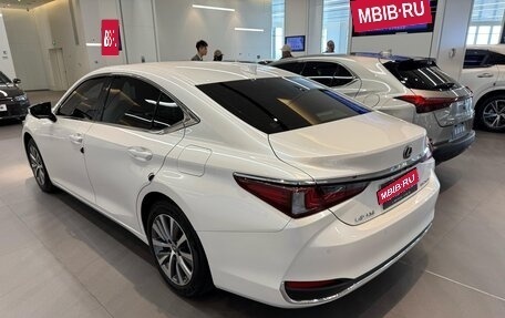 Lexus ES VII, 2021 год, 3 520 000 рублей, 5 фотография
