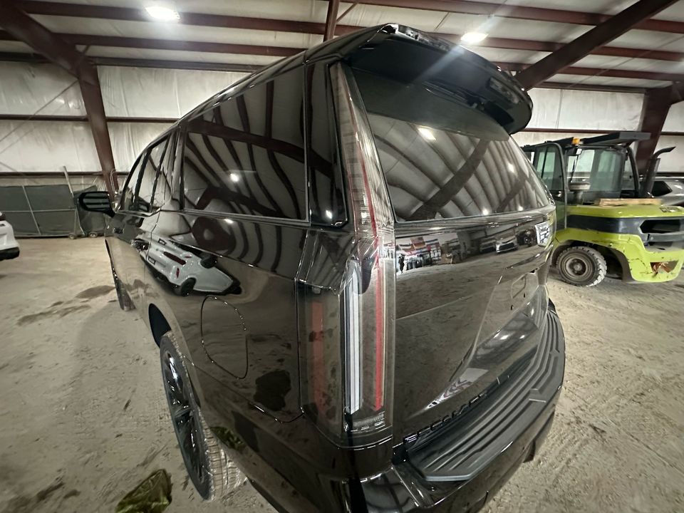 Cadillac Escalade V, 2025 год, 24 500 000 рублей, 6 фотография