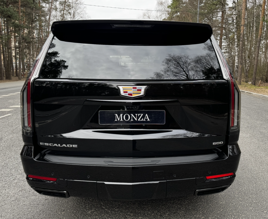Cadillac Escalade V, 2025 год, 24 500 000 рублей, 4 фотография