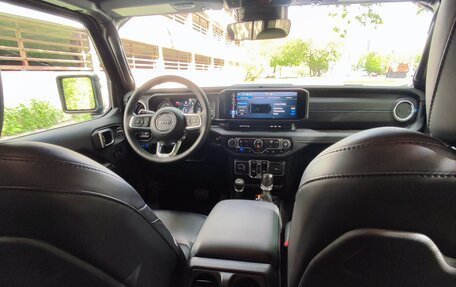 Jeep Wrangler, 2023 год, 11 800 000 рублей, 31 фотография