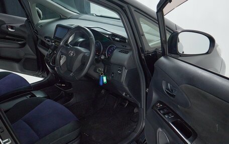 Toyota Wish II, 2013 год, 1 595 000 рублей, 8 фотография