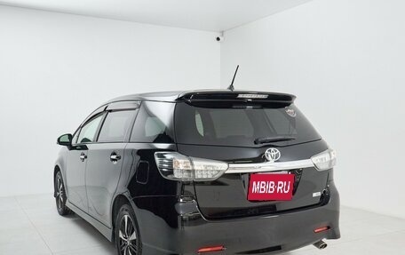 Toyota Wish II, 2013 год, 1 595 000 рублей, 7 фотография