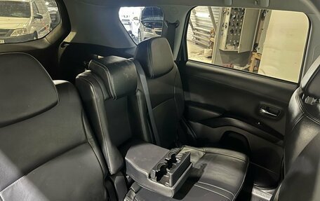 Mitsubishi Outlander III рестайлинг 3, 2007 год, 1 150 000 рублей, 17 фотография