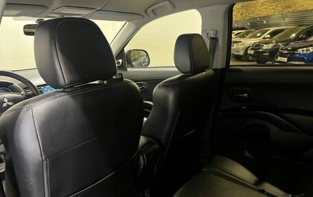 Mitsubishi Outlander III рестайлинг 3, 2007 год, 1 150 000 рублей, 18 фотография