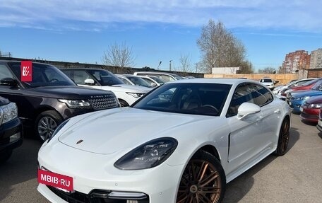 Porsche Panamera II рестайлинг, 2018 год, 9 955 000 рублей, 2 фотография