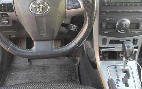 Toyota Corolla, 2011 год, 1 200 000 рублей, 10 фотография