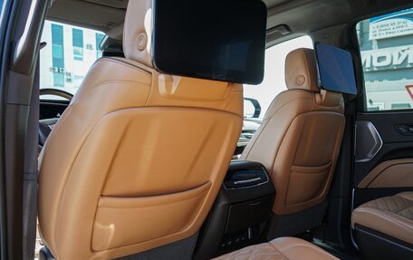 Cadillac Escalade V, 2021 год, 14 000 000 рублей, 10 фотография