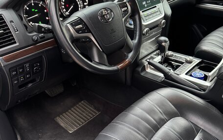 Toyota Land Cruiser 200, 2019 год, 11 000 000 рублей, 12 фотография