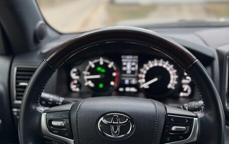 Toyota Land Cruiser 200, 2019 год, 11 000 000 рублей, 10 фотография