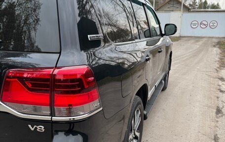 Toyota Land Cruiser 200, 2019 год, 11 000 000 рублей, 7 фотография