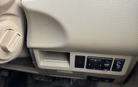 Nissan Tiida, 2005 год, 520 000 рублей, 16 фотография